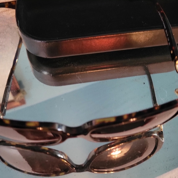 Coach sunglasses - Picture 5 of 5